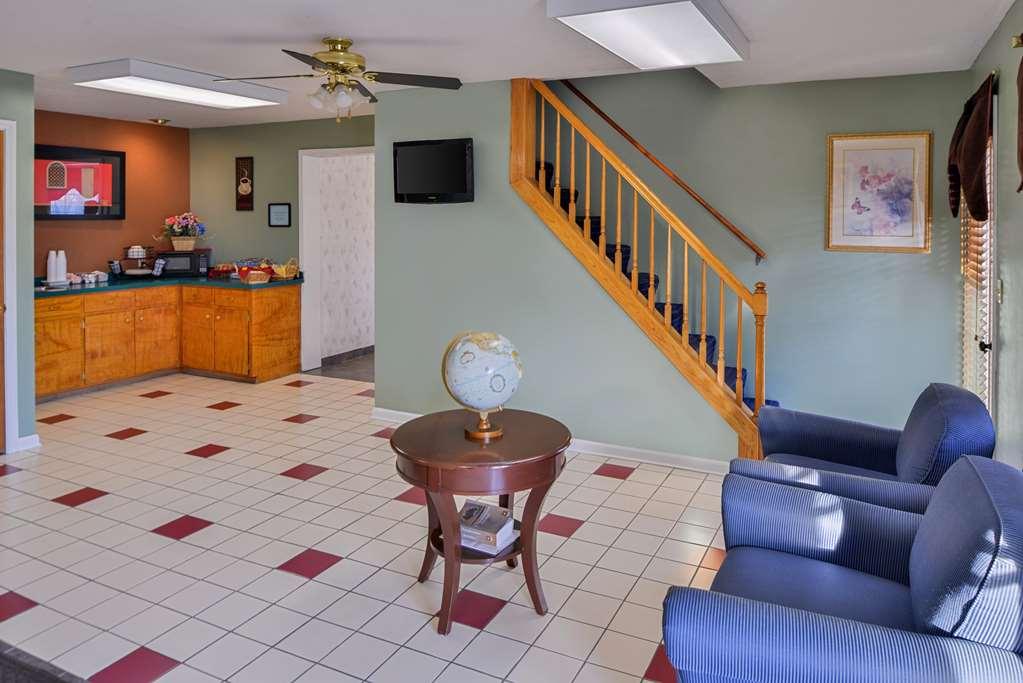Americas Best Value Inn Of Decatur Интериор снимка