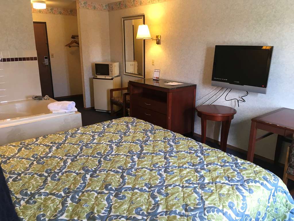 Americas Best Value Inn Of Decatur Стая снимка