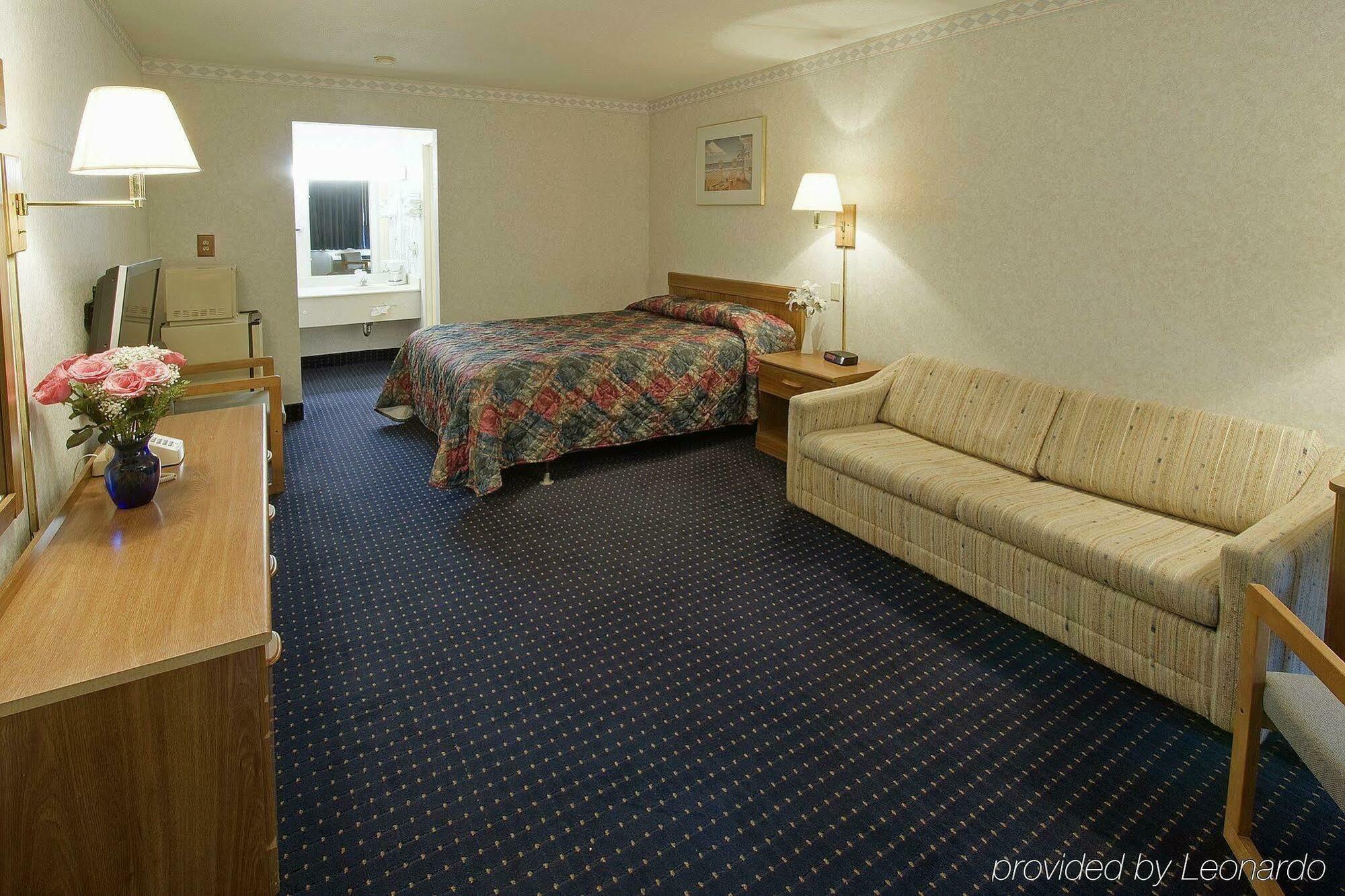 Americas Best Value Inn Of Decatur Стая снимка